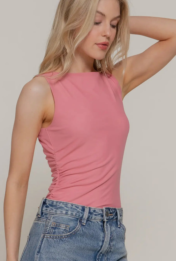 Sleeveless bodysuit shirring mess
